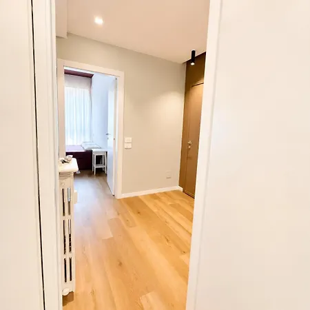 Ovada 25 * Milán